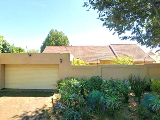 3 Bedroom House in Linden