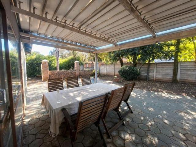 3 Bedroom House in Lyttelton Manor