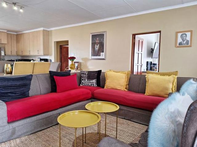 3 Bedroom House in Lydenburg Mashishing