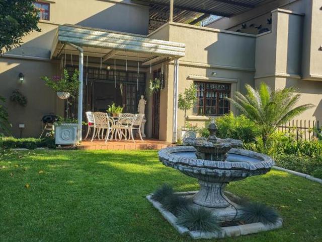 3 Bedroom House in Lynnwood Manor