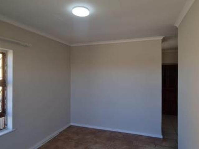 3 Bedroom House in Motherwell