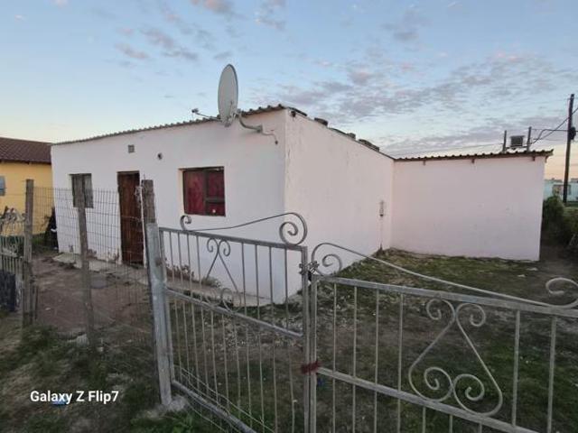3 Bedroom House in Motherwell