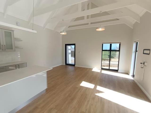 3 Bedroom House in Mount Royal Golf Estate