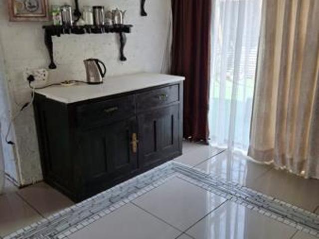 3 Bedroom House in Model Park