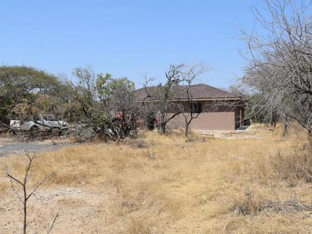 3 Bedroom House in Moditlo Wildlife Estate