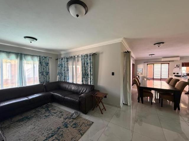 3 Bedroom House in Montana Tuine