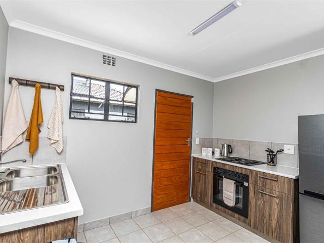 3 Bedroom House in Montana Park