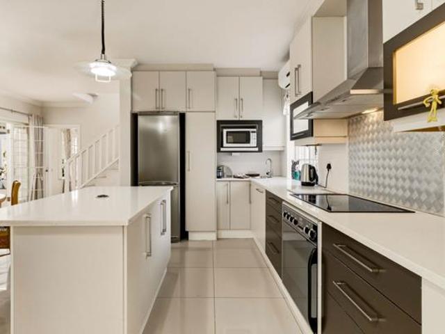 3 Bedroom House in Monte Sereno