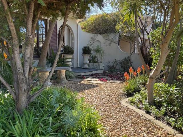3 Bedroom House in Monte Vista