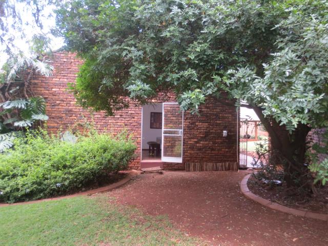 3 Bedroom House in Monument Park