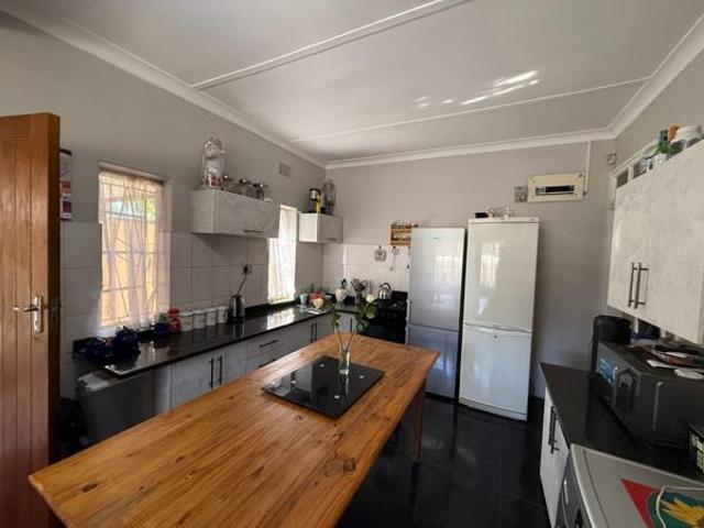 3 Bedroom House in Moregloed