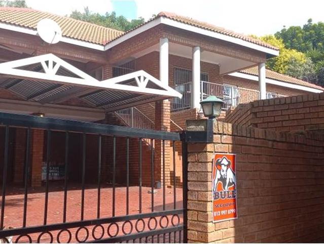 3 Bedroom House in Moreleta Park