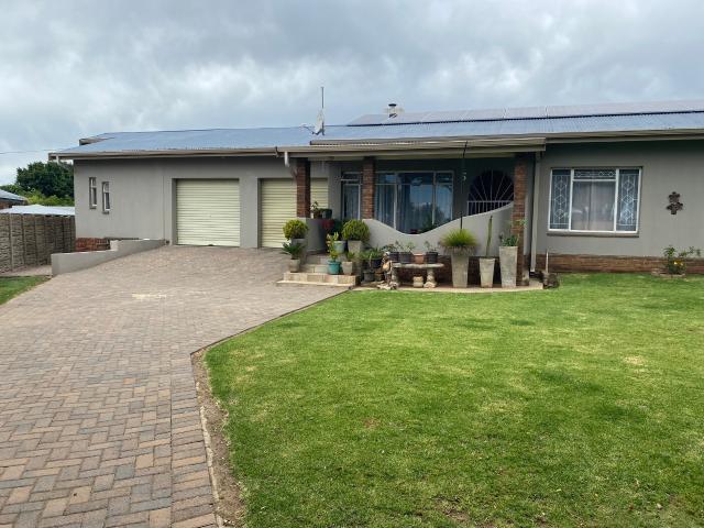 3 Bedroom House in Morelig