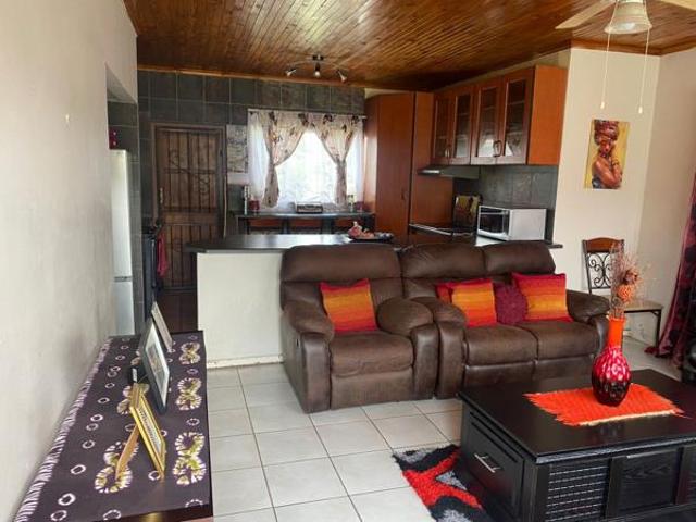 3 Bedroom House in Morningside