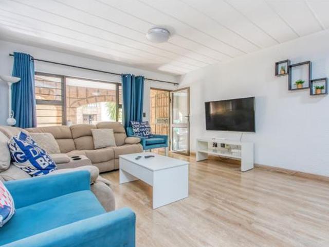 3 Bedroom House in Morningside