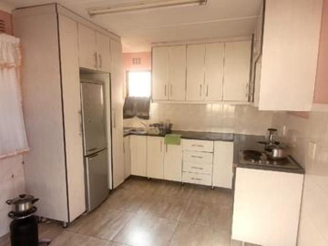 3 Bedroom House in Morningside