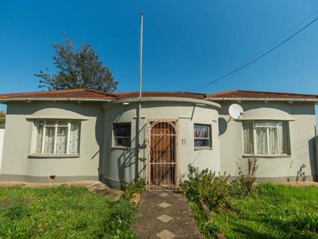 3 Bedroom House in Mosel