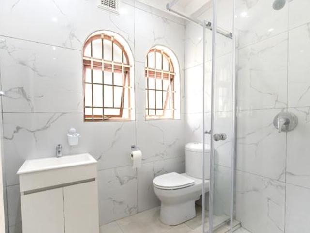 3 Bedroom House in Moseley
