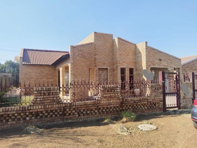 3 Bedroom House in Mabopane