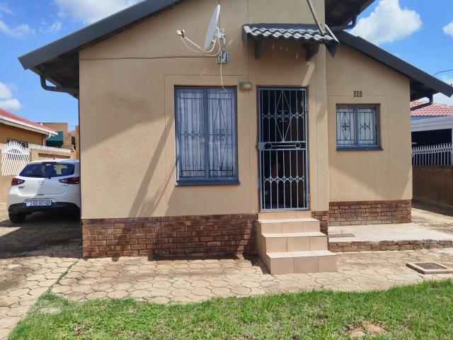 3 Bedroom House in Mabopane