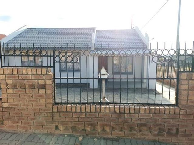 3 Bedroom House in Mabopane A