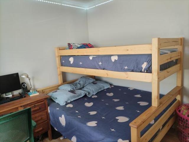 3 Bedroom House in Macassar