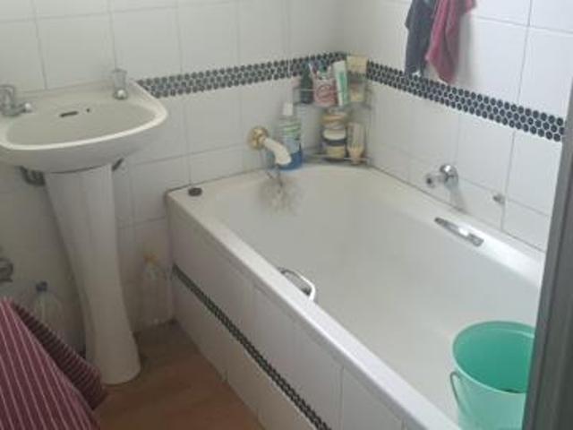 3 Bedroom House in Macassar