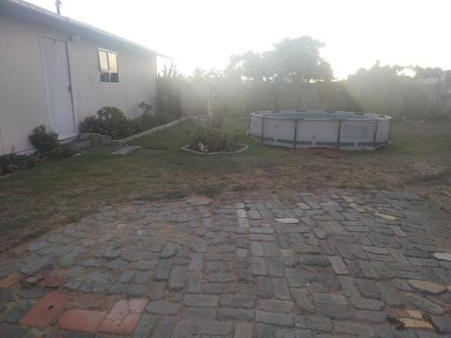 3 Bedroom House in Macassar