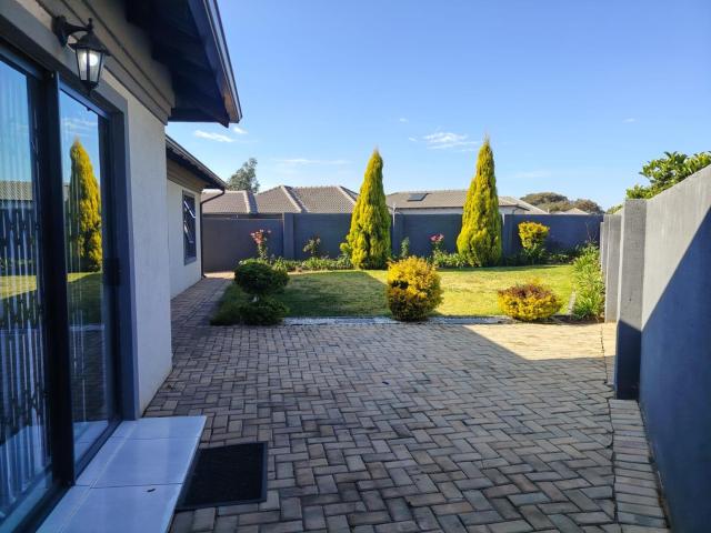 3 Bedroom House in Mackenzie Park