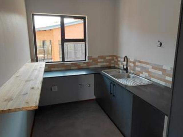 3 Bedroom House in Magalies Golf Estate