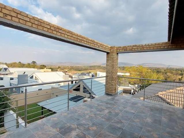 3 Bedroom House in Magalies Golf Estate