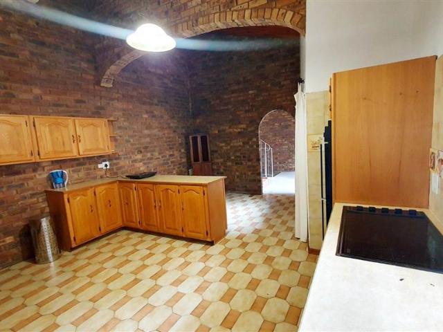 3 Bedroom House in Magalieskruin