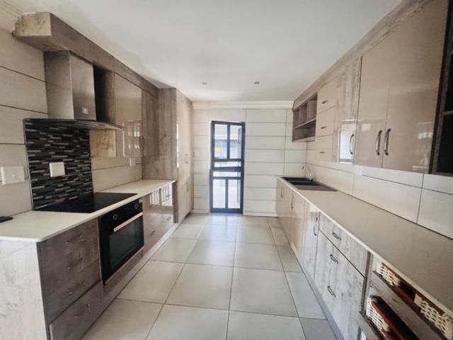 3 Bedroom House in Mahlasedi Park