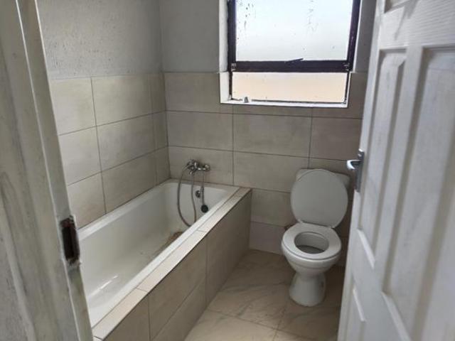 3 Bedroom House in Mahlasedi Park