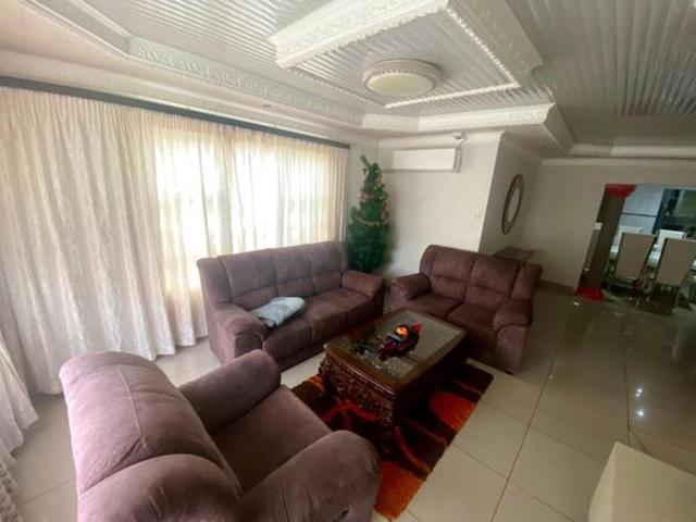3 Bedroom House in Mahwelereng