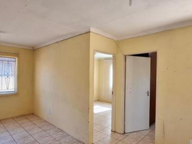 3 Bedroom House in Mahube Valley