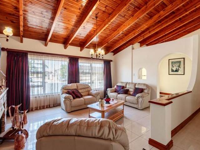 3 Bedroom House in Malabar