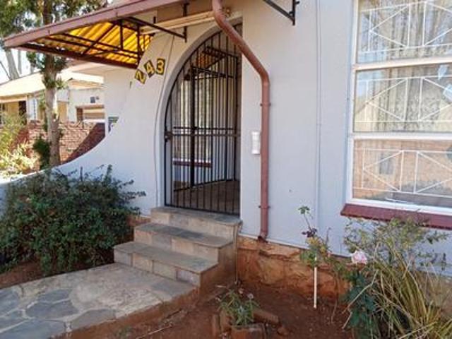 3 bedroom house in malvern