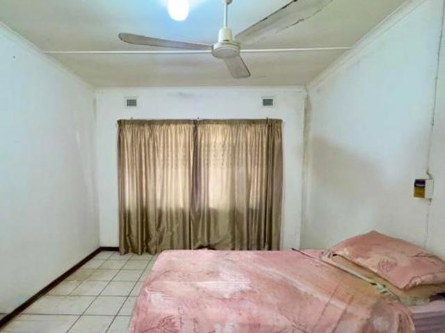 3 Bedroom House in Manaba Beach