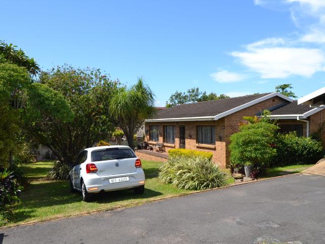 3 Bedroom House in Manaba Beach