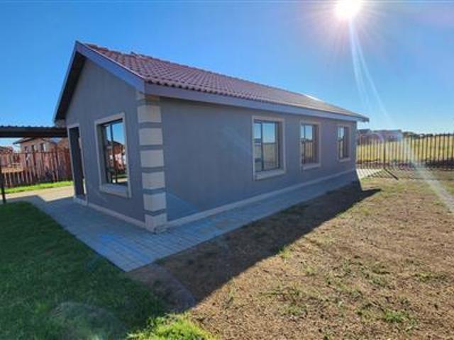 3 Bedroom House in Mandela View