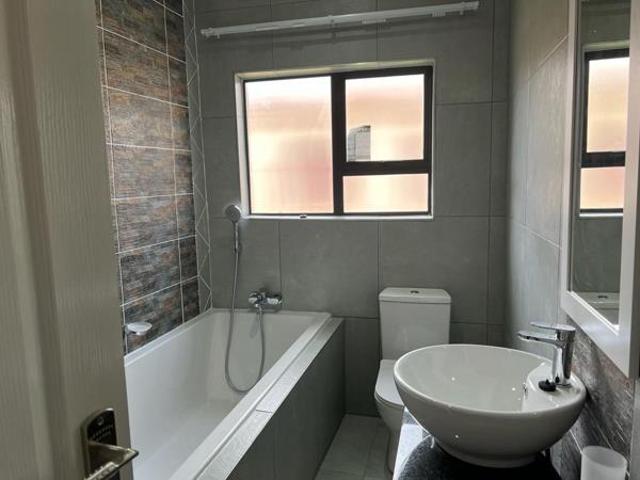 3 Bedroom House in Mandela View
