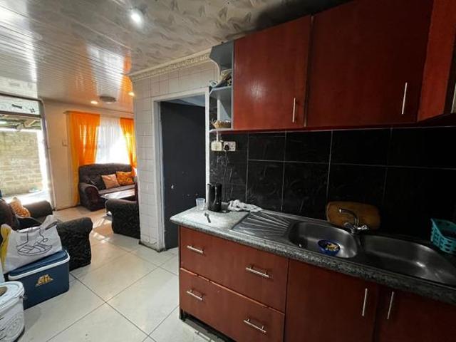 3 Bedroom House in Manenberg
