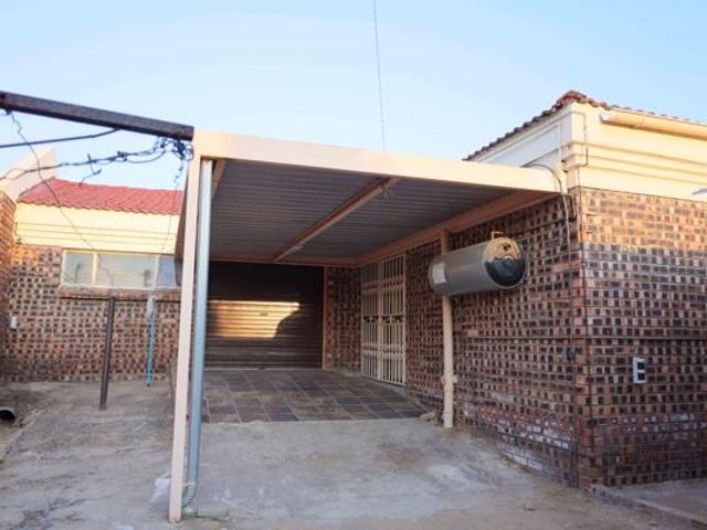 3 Bedroom House in Mankweng