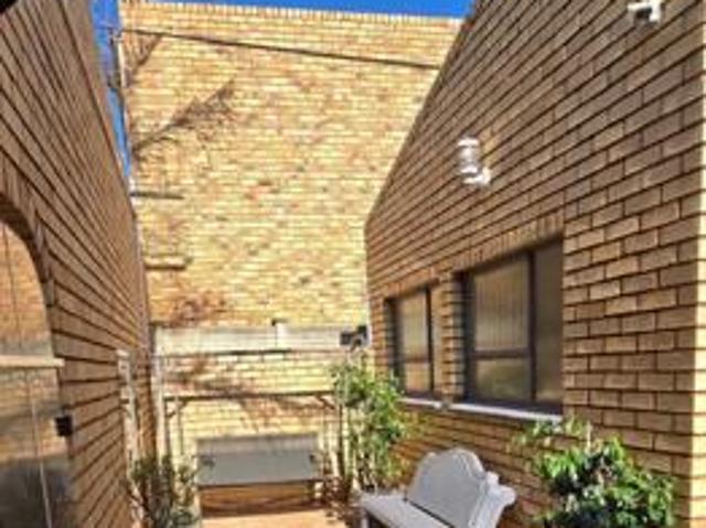 3 Bedroom House in Manzil Park