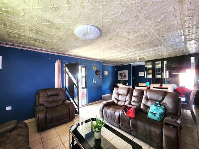 3 Bedroom House in Marapong