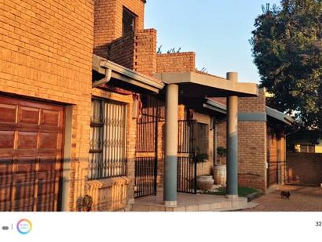 3 Bedroom House in Meyersdal