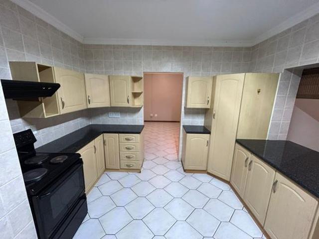 3 Bedroom House in Meer En See