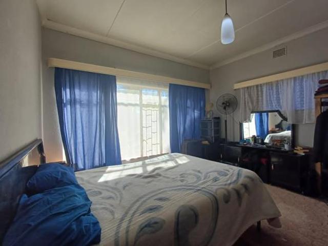 3 Bedroom House in Meiringspark