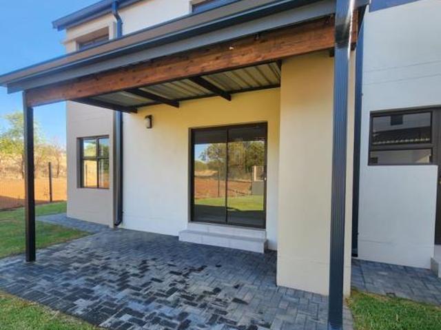 3 Bedroom House in Melodie